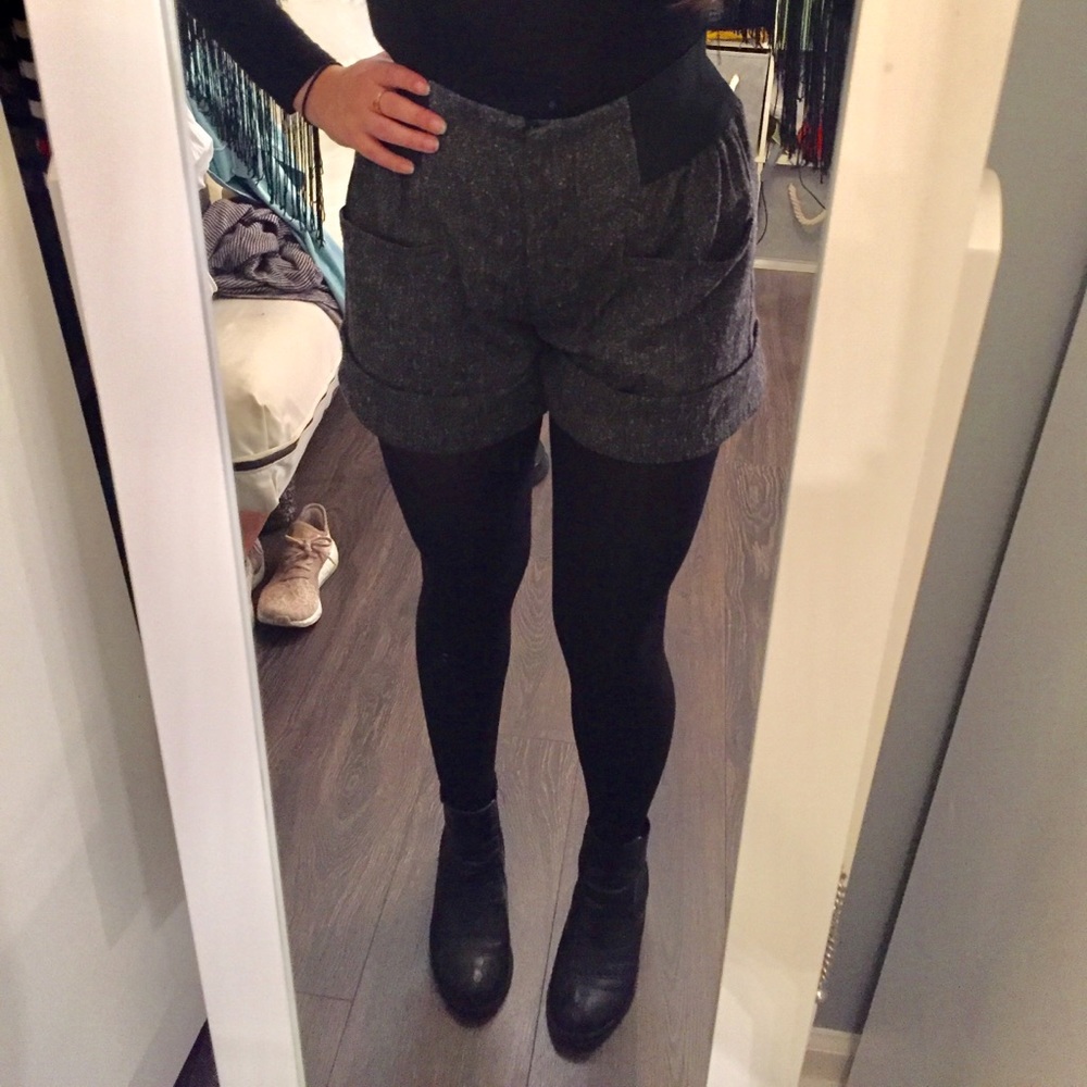 Necessary Objects Gray Trouser Shorts